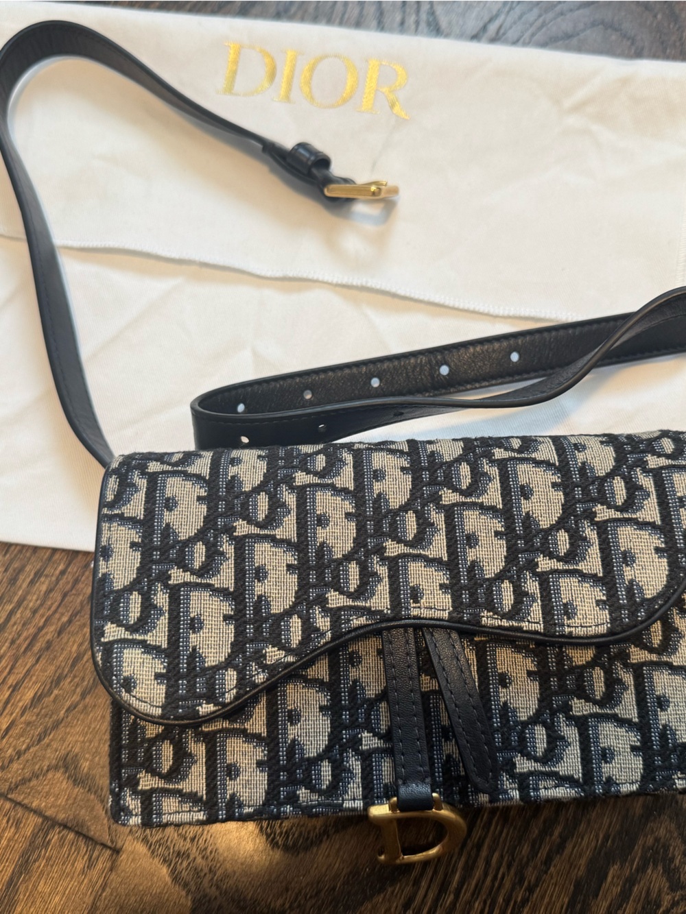 Authentic NWT Dior Saddle Pouch